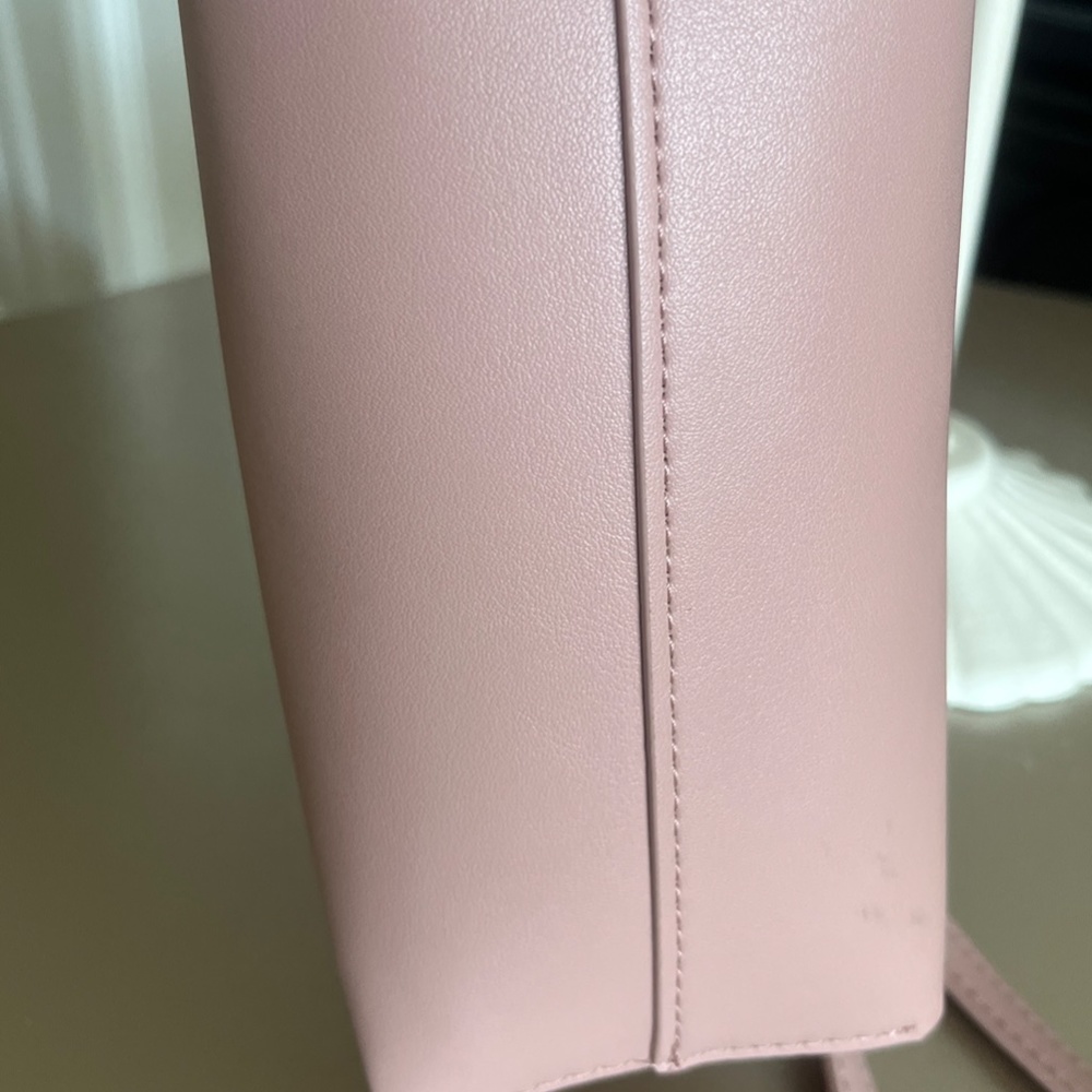 Samara Medium Blush Shoulder Bag - Picture 7 of 13